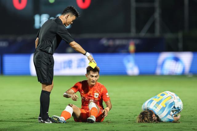 kaiyun官网-泰山金装不复存7人或缺战梅州 廖力生重伤4日复查